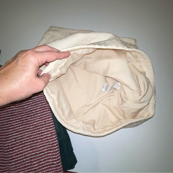 Forever 21 Ivory Textured Mini Skirt Sz XS - Picture 15 of 17